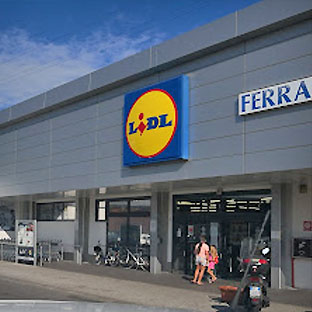 Lidl Supermarket in Livorno