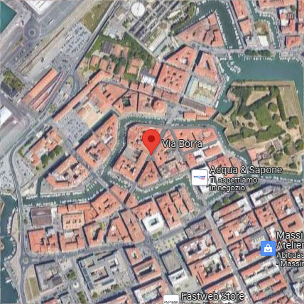 Shopping in Via Borra in Livorno